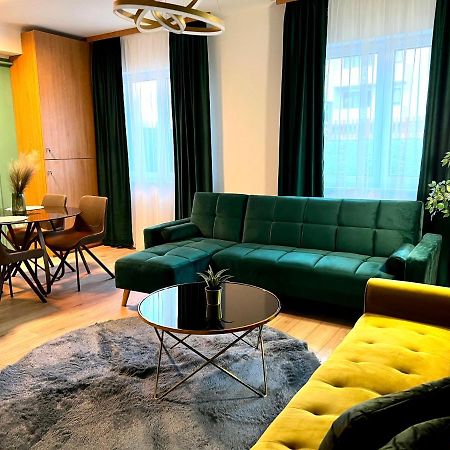Huggo Apartment 35 Târgu-Mureş Екстериор снимка