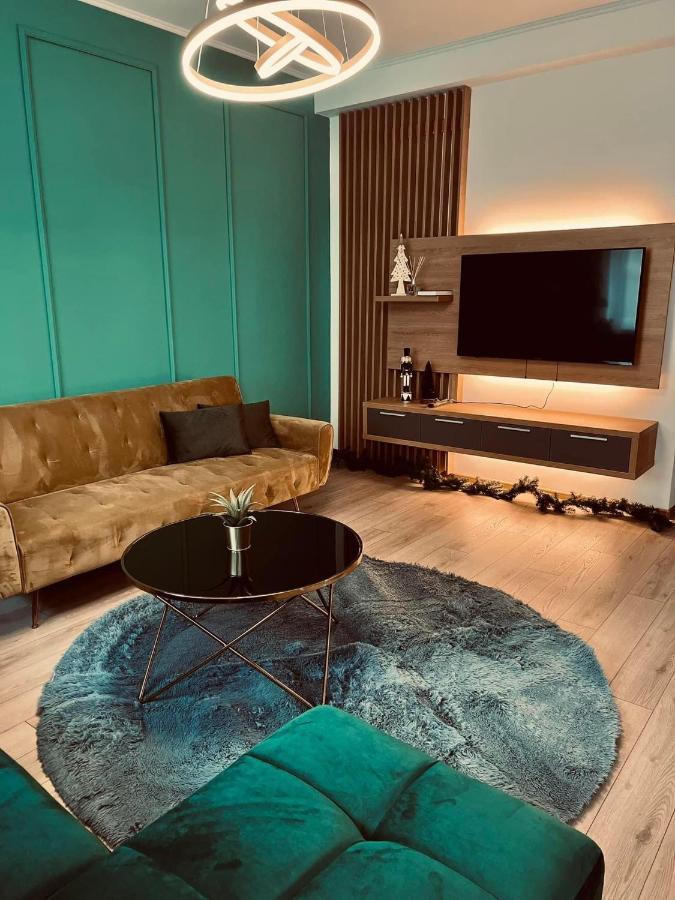 Huggo Apartment 35 Târgu-Mureş Екстериор снимка