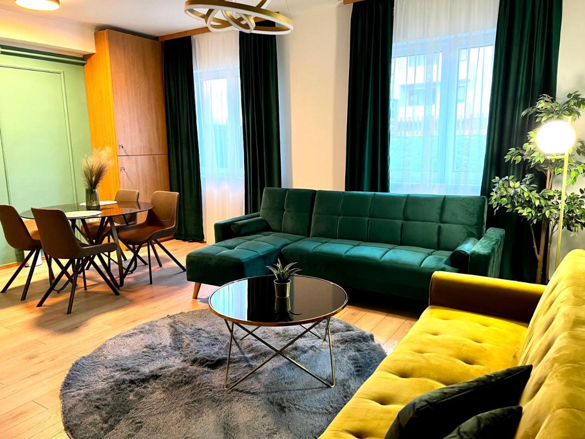 Huggo Apartment 35 Târgu-Mureş Екстериор снимка